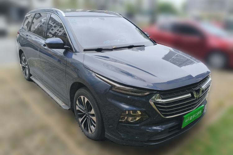 Used Wuling Victory 2020 1.5T CVT Flagship Edition Front Right 45 Deg