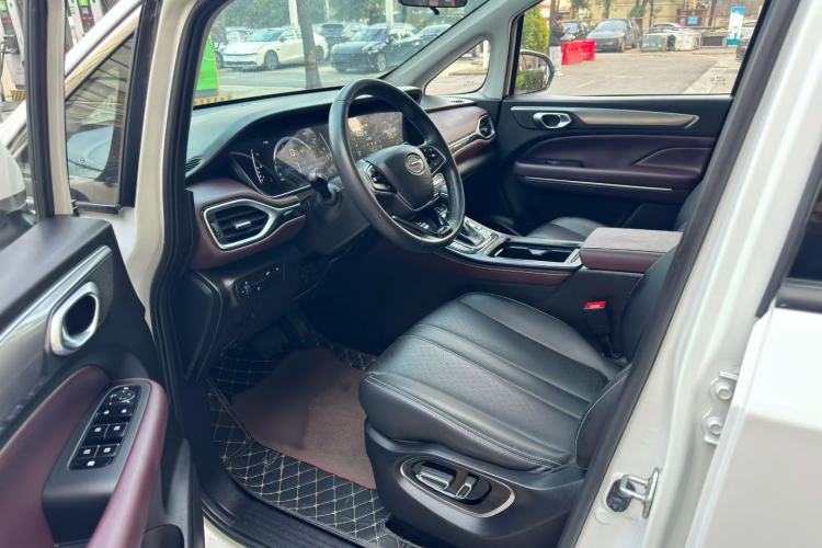 Used GAC Trumpchi M6 2021 PRO 270T DCT Luxury Edition