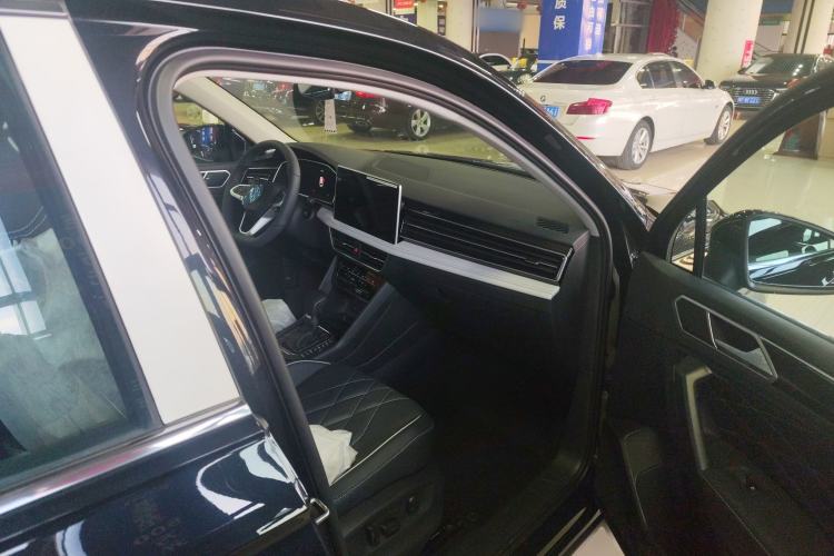 Used Volkswagen Tiguan L New Energy 2023 430 PHEV Plug-in Hybrid Prestige Edition