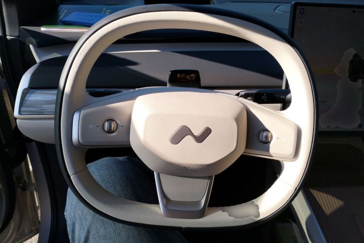 Used ONVO L60 2025 Model—60 kWh Rear-Wheel-Drive Version
