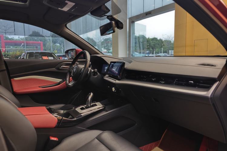 Used MG 5 2021 Revised 300TGI DCT Qingshè Luxurious Enjoyment Edition