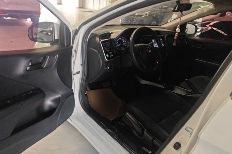 Used Honda City 2018 1.5L CVT Dynamic Pro Edition Driver Seat