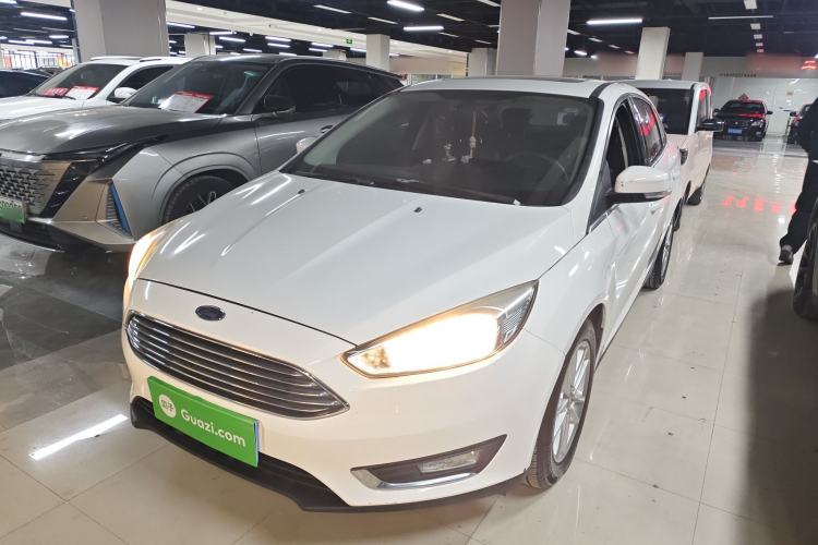 Used Ford Focus 2015 Sedan EcoBoost 180 Automatic Elite Model