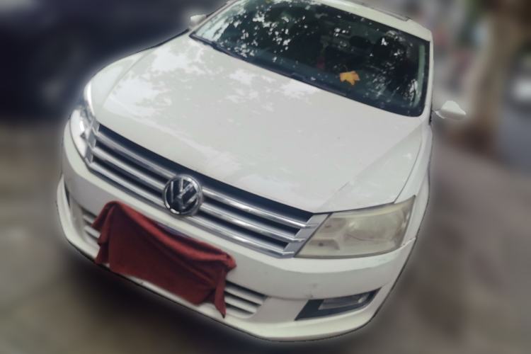 Used Volkswagen Santana 2015 1.6L Automatic Luxury Edition