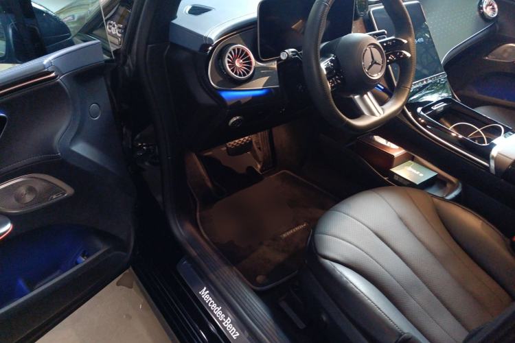 Used Mercedes-Benz EQE 2022 350 First Edition Special Version
