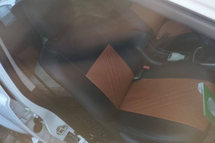 Used Isuzu D-MAX 2015 2.5T Two-Wheel Drive Manual High-Performance Base Version 4JK1