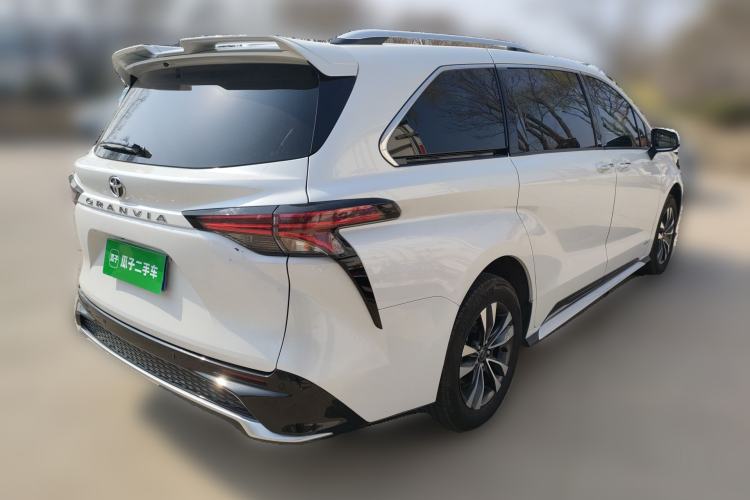 Used Toyota Granvia 2024 2.5L Hybrid Prestige PLUS Four-Wheel Drive Version Rear Right 45 Deg