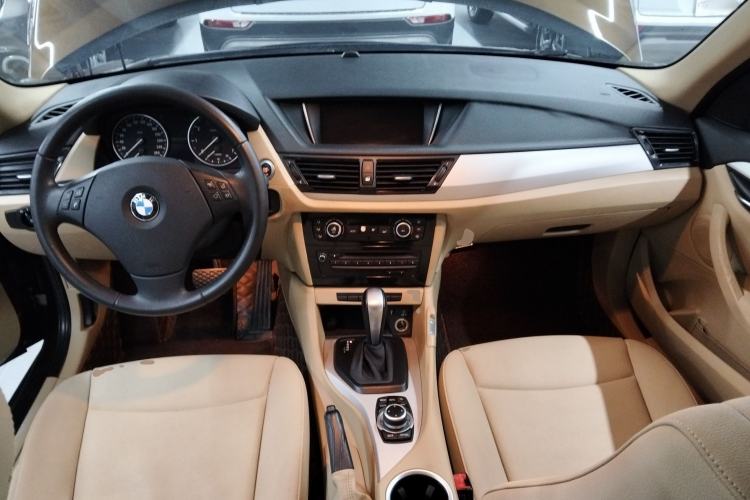 Used BMW X1 2012 sDrive18i Luxury Edition

