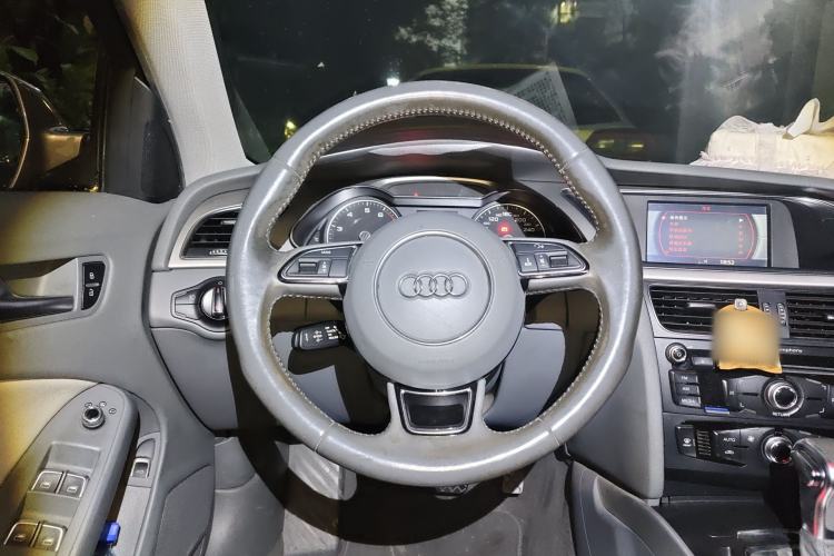 Used Audi A4L 2013 35 TFSI Automatic Standard Model
