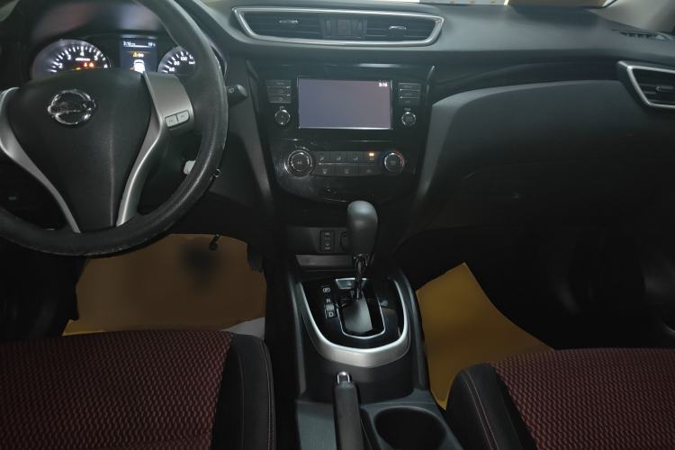 Used Nissan Qashqai 2017 2.0L CVT Elite Edition China V Standard Center Console