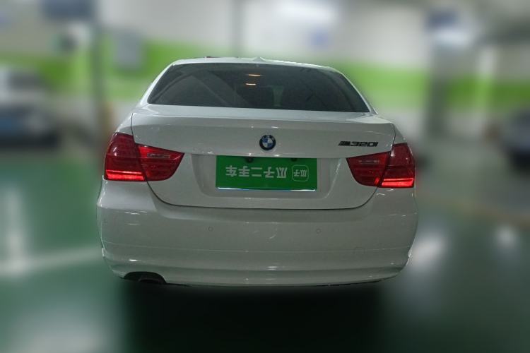 Used BMW 3 Series 2011 320i Luxury Edition
