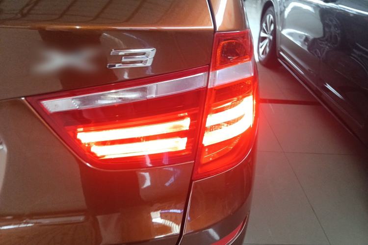 Used BMW X3 2014 xDrive20i X Design Package Right Rear Taillight