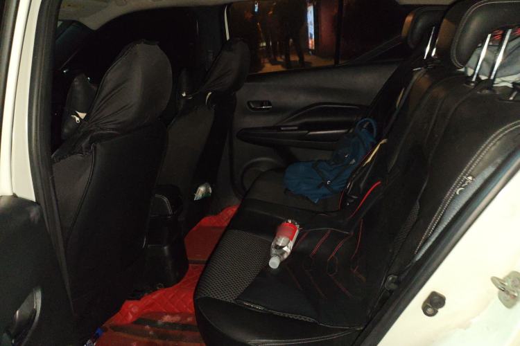 Used Nissan Kicks 2018 1.5L CVT Smart Connect Luxury Edition
