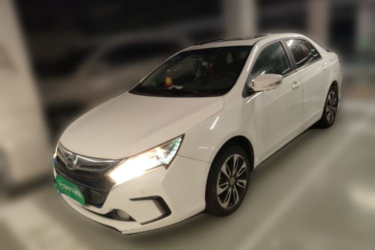 Used BYD Qin New Energy 2015 1.5T Dual-Crown Flagship Plus Edition