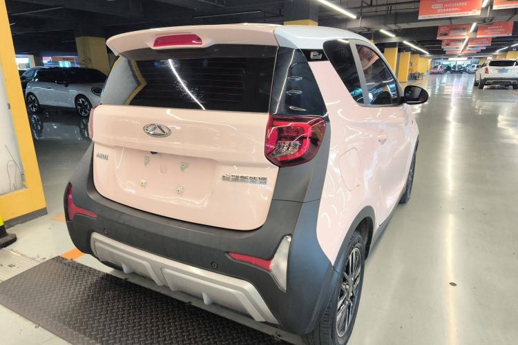 Used Chery New Energy Little Ant 2022 Revised Version Sweet Pink Edition Half-Sugar Version Lithium Iron Phosphate 30.7 kWh 30 kW 301 km