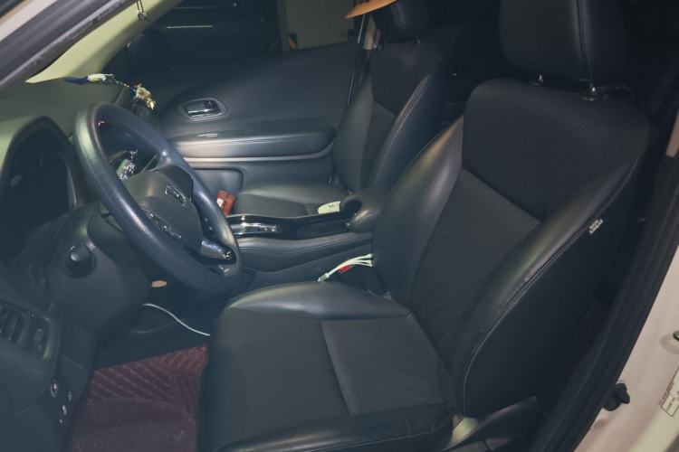 Used Honda Vezel 2020 1.5L CVT Pioneer Edition Left Front Seat