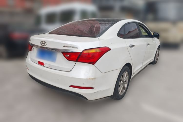 Used Hyundai Mistra 2014 1.8L Automatic Smart GLS Rear Right 45 Deg