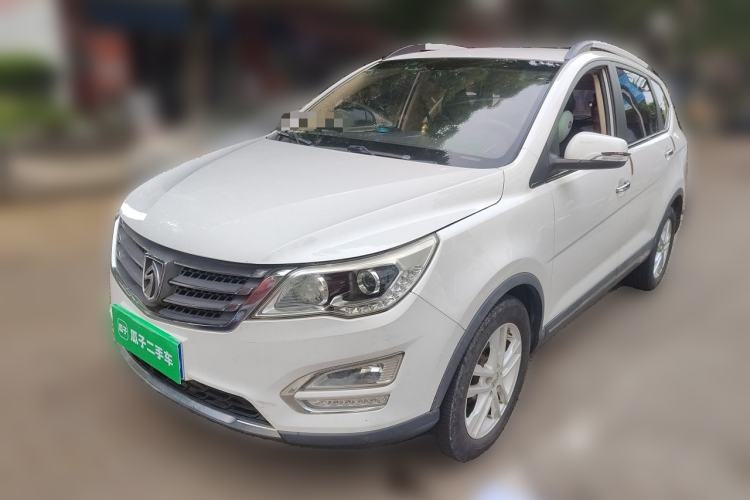 Used Baojun 560 2015 1.8L Manual Elite Edition