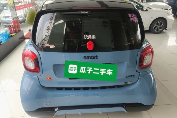 Used smart fortwo 2018 1.0L 52kW Hardtop Passion Edition China V Standard
