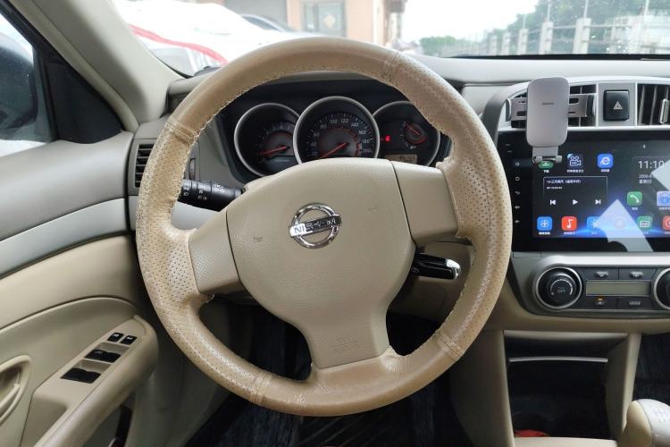 Used Nissan Sylphy 2016 Classic 1.6XE Manual Leading Edition Steering Wheel