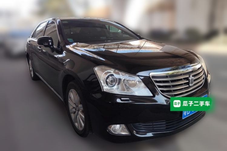 Used Toyota Crown 2010 2.5L Royal Leather Sunroof Edition Front Right 45 Deg