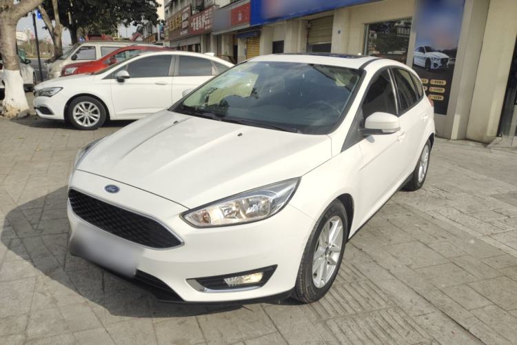 Used Ford Focus 2017 Hatchback 1.6L Manual Fashion Edition SmartDrive Version