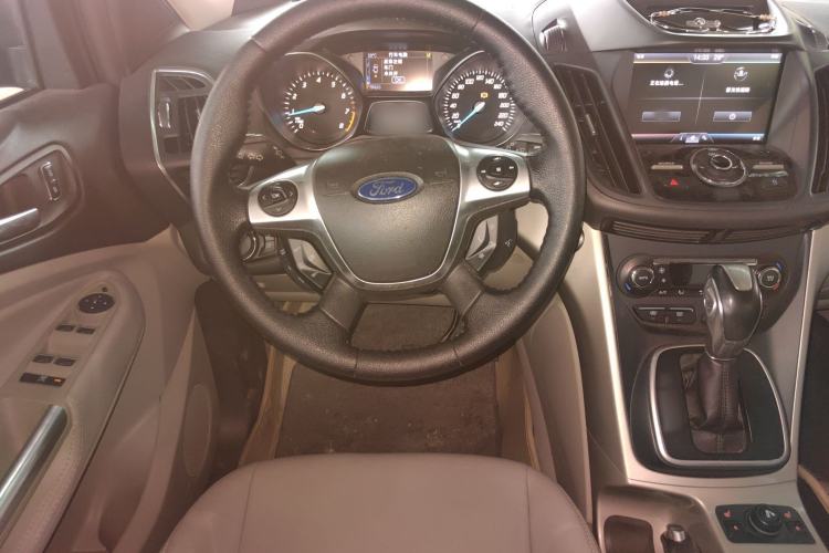 Used Ford Kuga 2013 2.0L GTDi Four-Wheel-Drive Sport Model Steering Wheel