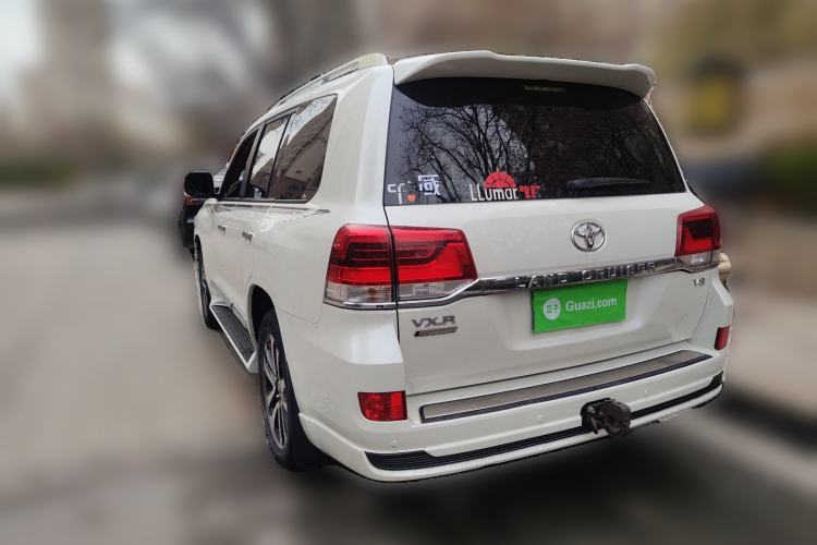 Used Toyota Land Cruiser 2019 4.0L VX-R Lowered Suspension Middle East