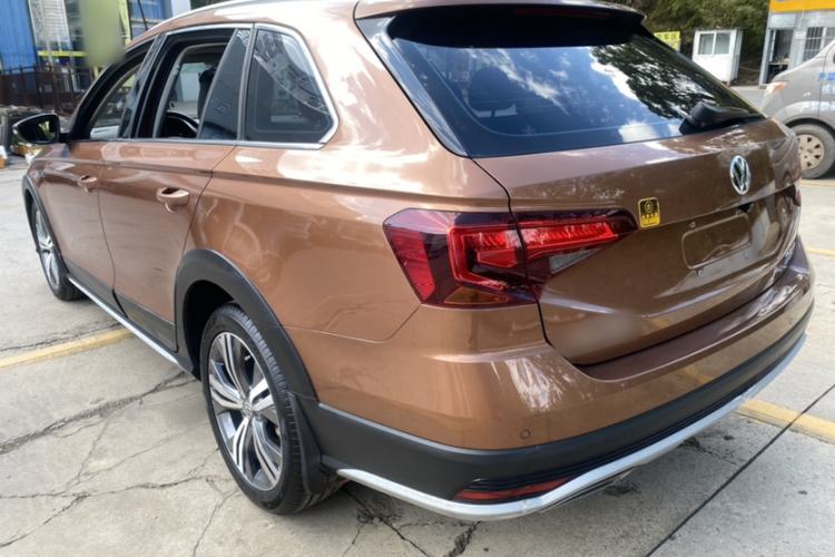 Used Volkswagen C-TREK 2017 230TSI DSG Luxury Model