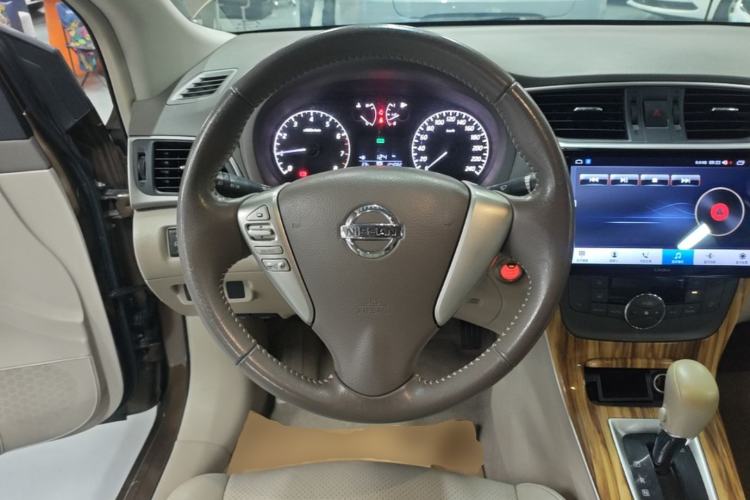 Used Nissan Sylphy 2014 1.6XV CVT Deluxe Edition
