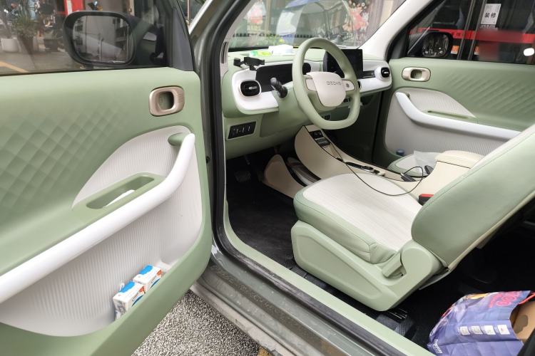 Used Geely Galaxy Panda 2025 210km Panda Rider Driver Seat