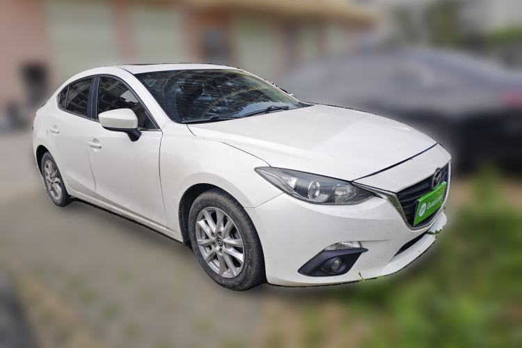 Used Mazda 3 Axela 2014 Sedan 1.5L Automatic Luxury Model