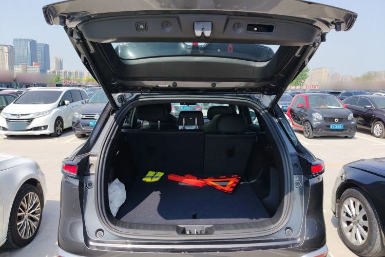 Used CHANGAN CS75 PLUS 2025 4th Generation UItra 2.0T New Blue Whale – Smart & Powerful Version