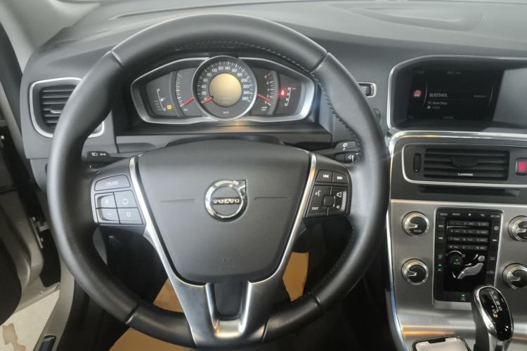 Used Volvo S60 2019 S60L Facelift T5 Intelligent Advanced Edition
