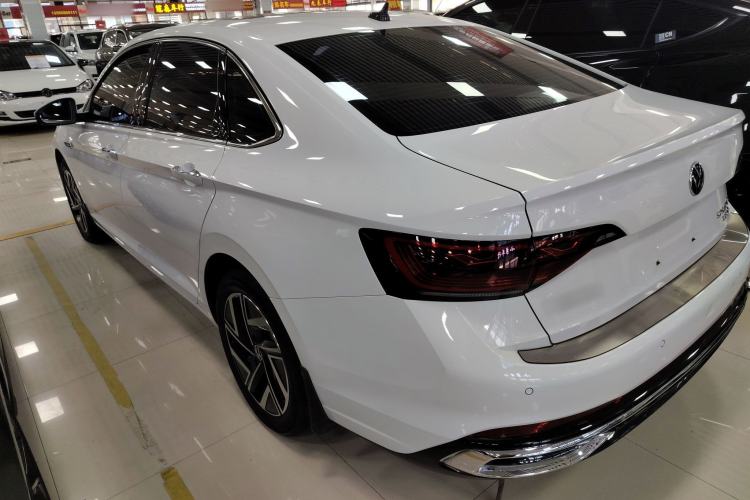 Used Volkswagen Sagitar 2023 300TSI DSG Excellence Edition
