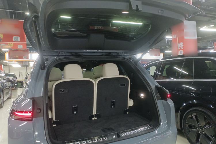 Used Li Auto L8 2025 Ultra Smart Refreshed Edition Trunk