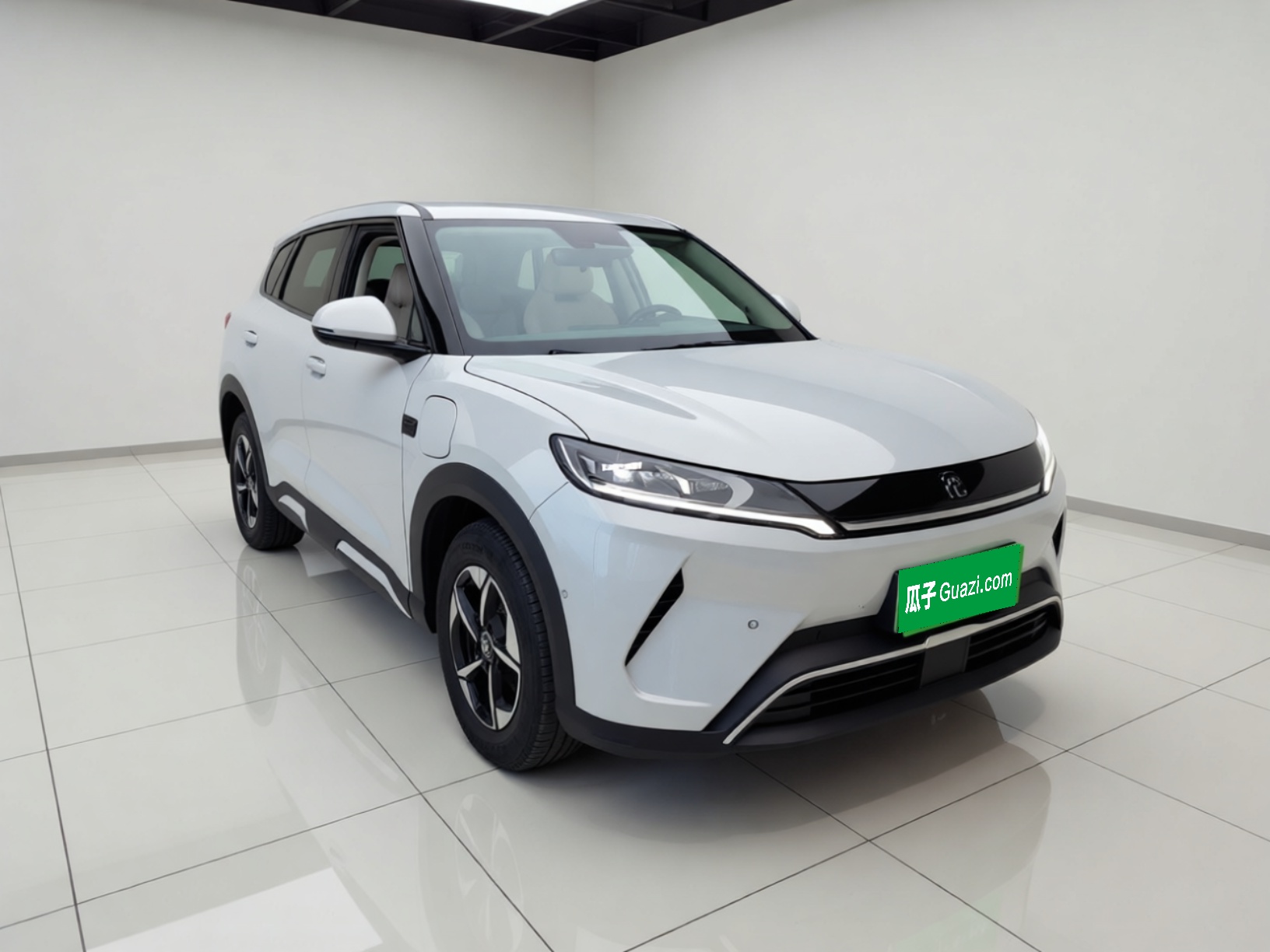BYD Yuan UP 2025 Intelligent Driving Version 401 km Leading Edition — снимка 3