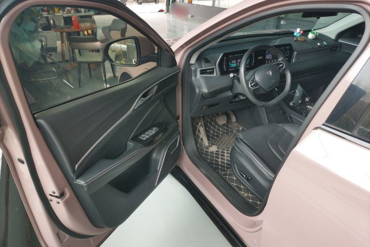 Used NETA U 2022 Zhi 400 Lithium-Nickel-Manganese-Cobalt Energy System
