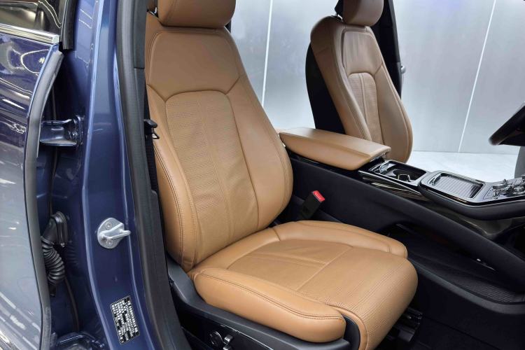 Used Lincoln Nautilus 2021 2.7T Four-Wheel-Drive Presidential Edition Interior 7