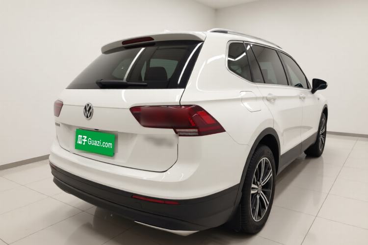 Used Volkswagen Tiguan L 2018 380TSI Automatic All-Wheel Drive Luxury Edition