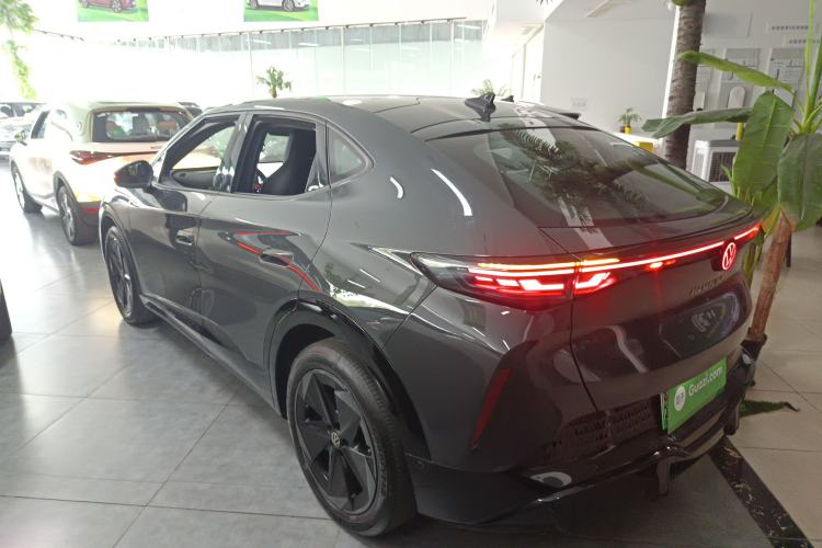 Used Volkswagen ID.UNYX 2024 Pro Long-Range Version
