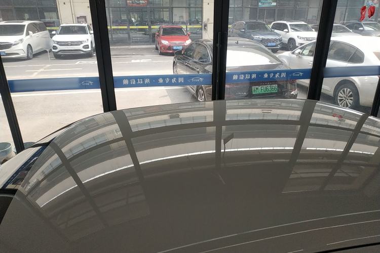 Used Volkswagen Lavida 2013 Revised Classic 1.6L Automatic Fashion Edition Roof