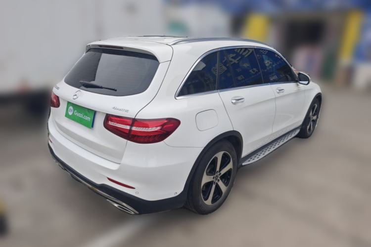 Used Mercedes-Benz GLC 2018 Facelift GLC 260 4MATIC Luxury Edition
