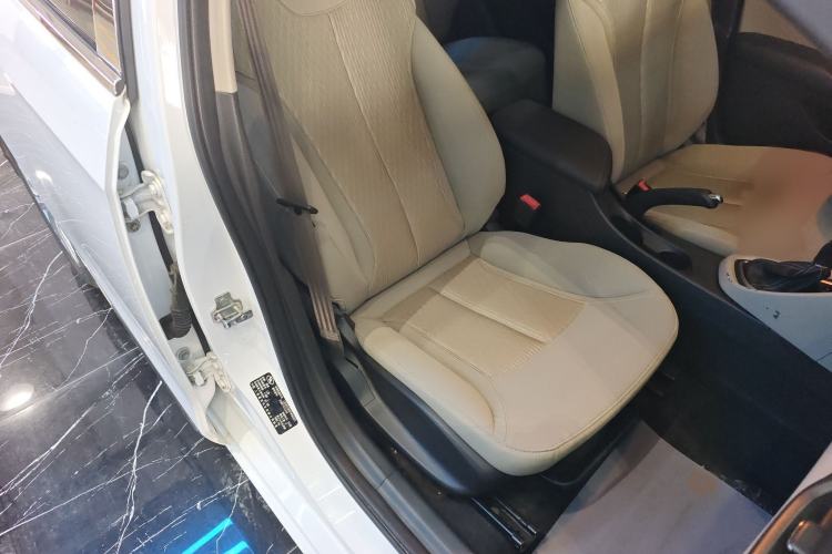 Used Buick GT 2015 15N Automatic Elite Version
