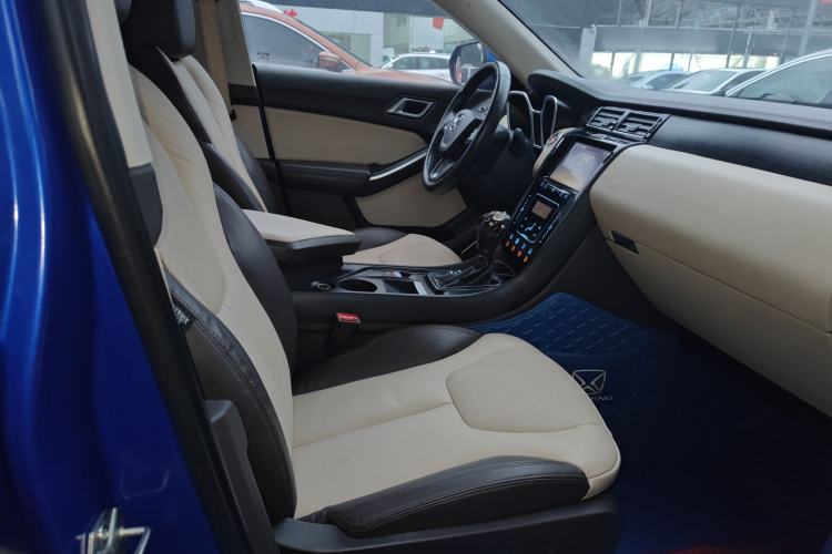 Used JMC Yusheng S330 2016 1.5L GTDi Automatic Two-Wheel Drive Flagship Edition