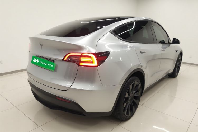 Used Tesla Model Y 2021 Standard Range Rear-Wheel Drive Version