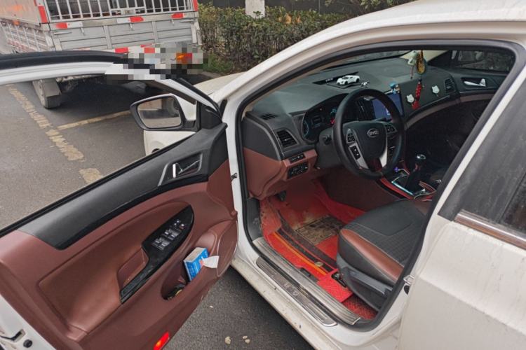 Used BYD Surui 2015 1.5L Manual Luxury Model
