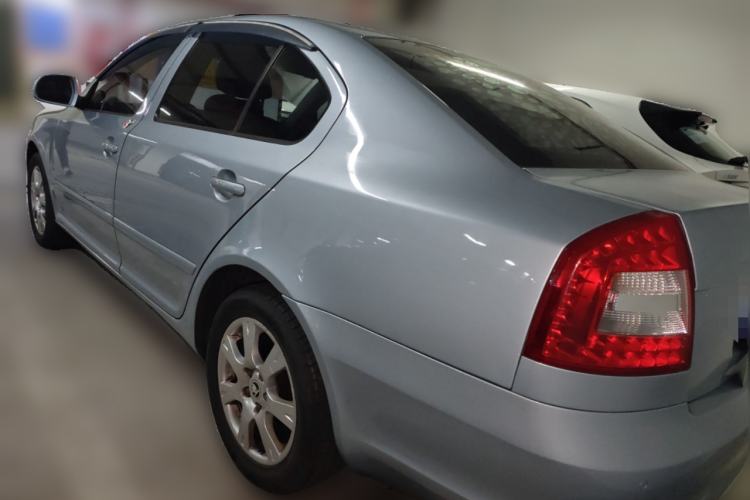 Used Skoda Octavia 2013 1.6L Fifth Anniversary Limited Edition
