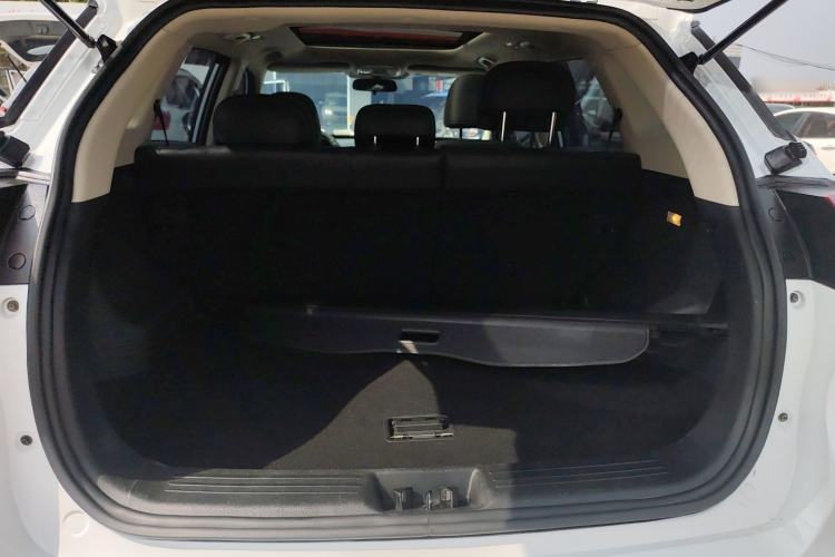 Used Geely Auto Emgrand X7 Sport 2016 1.8TD Automatic ZhiShang Model