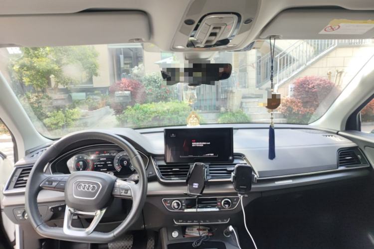 Used Audi Q5L 2021 40 TFSI Luxury Dynamic Edition Center Console